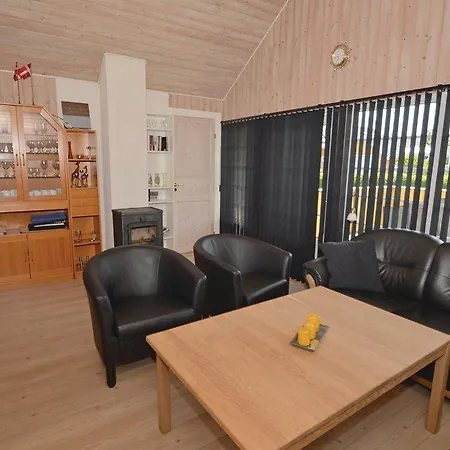 2 Bedroom In Hemmet