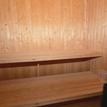 2 Bedroom In Holiday home *
